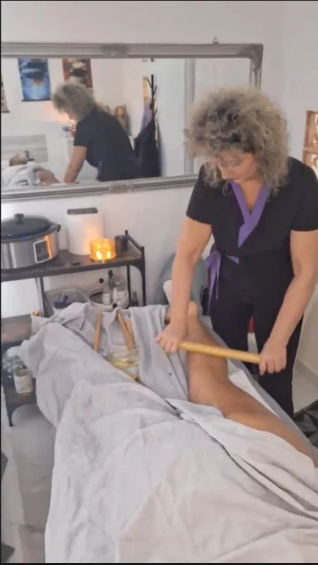 Masaj cu bețe de bambus la DTherapy