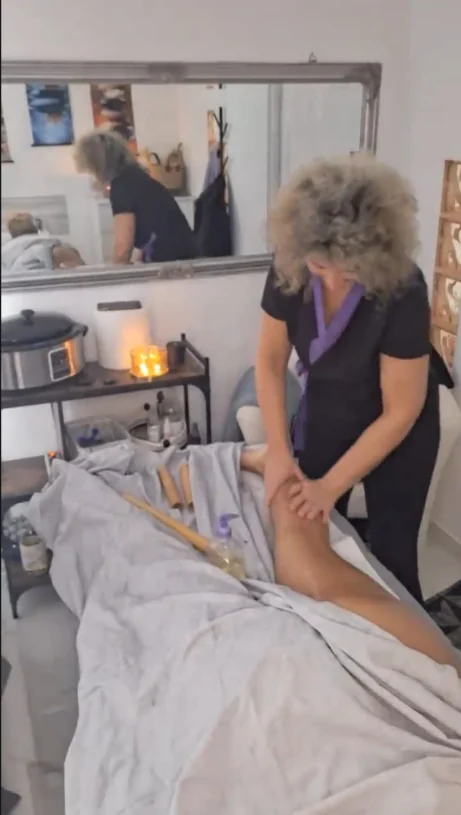 Masaj anticelulitic în cadrul unei ședințe DTherapy
